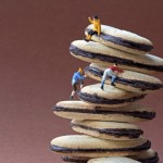 Cookies climbing Big Appetites project by Christopher Boffoli
